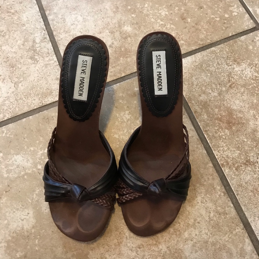 Steve Madden short heels